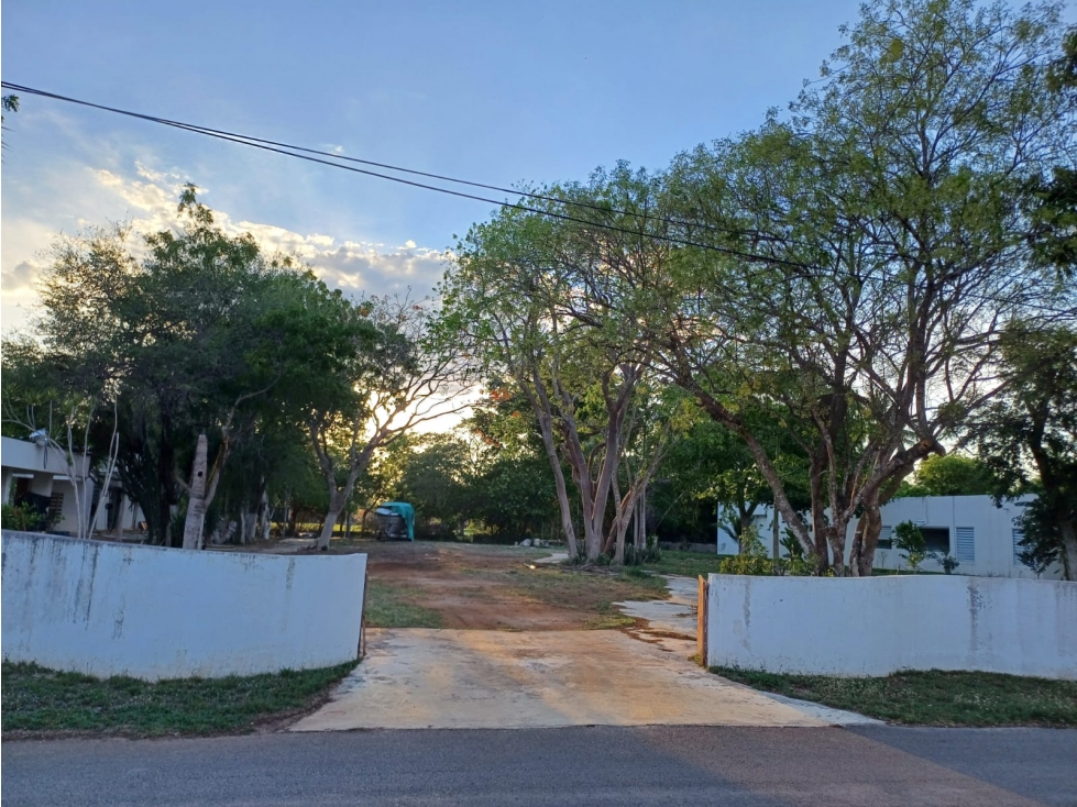 VENTA CASA MÉRIDA CLUB DE GOLF LA CEIBA UNA PLANTA VISTA AL CAMPO — foto 4