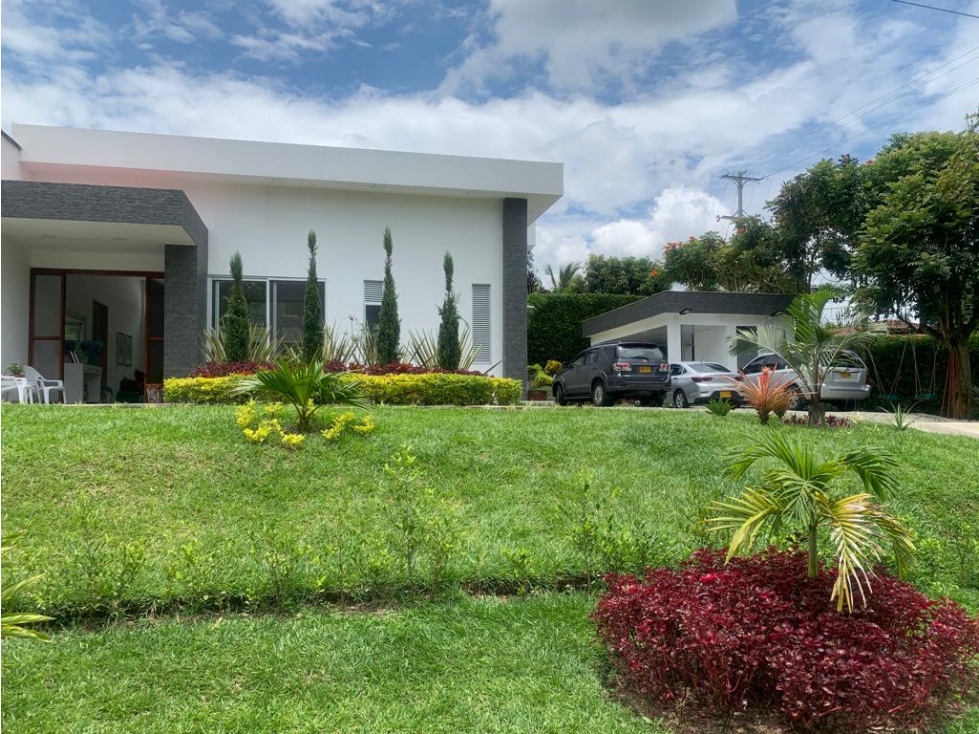 Casa Campestre 400m2 Lote 1050m2 de 4 alcobas Condominio vía el Edén — foto 3