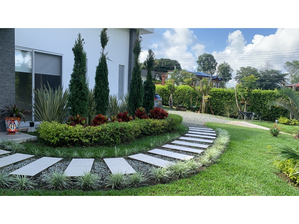Casa Campestre 400m2 Lote 1050m2 de 4 alcobas Condominio vía el Edén — foto 2