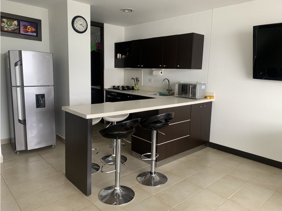 ALQUILER APARTAMENTO AMOBLADO NORTE AVENIDA BOLIVAR — foto 3