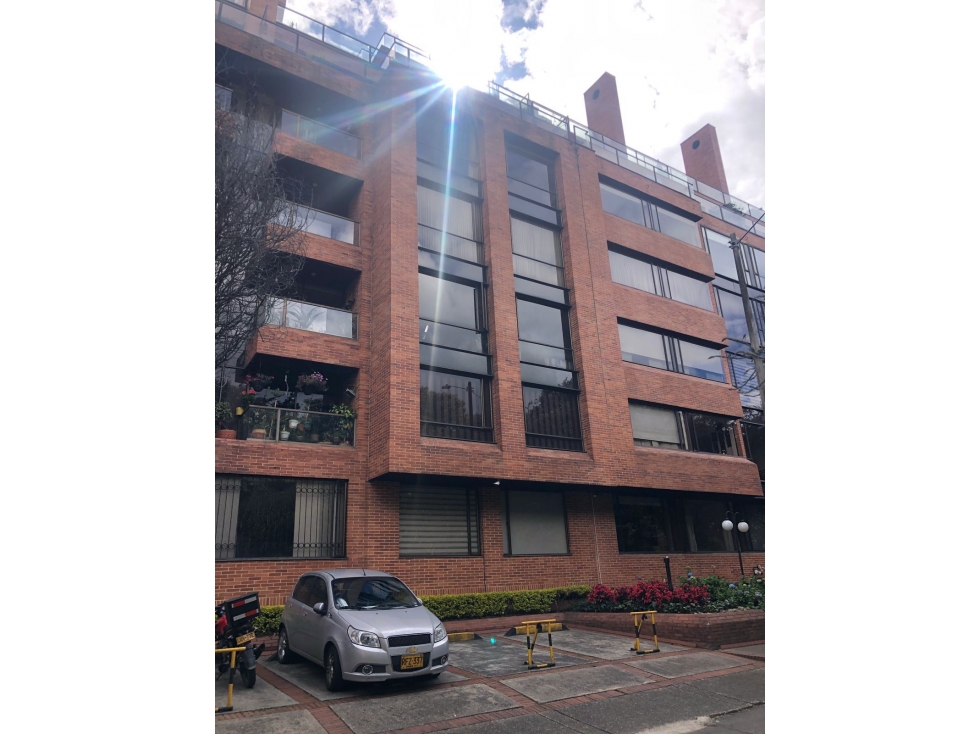 VENTA APARTAMENTO SECTOR CLUB LOS LAGARTOS BOGOTA