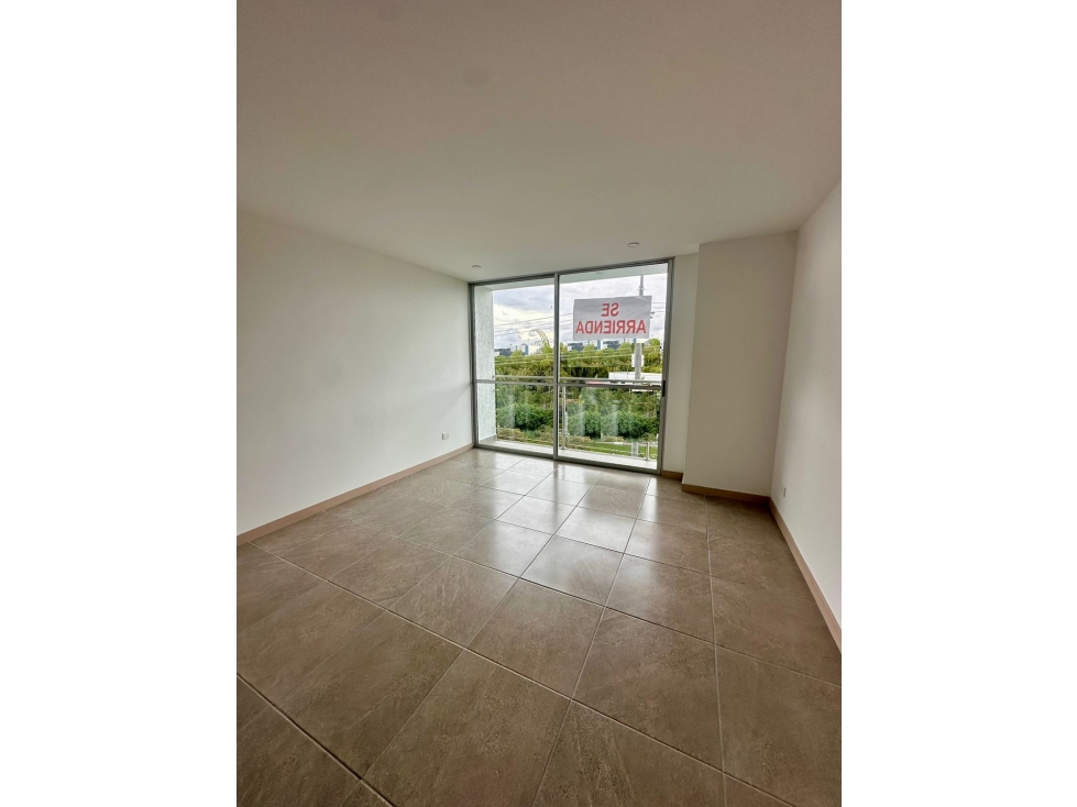 VENTA APARTAESTUDIO CONJUNTO CERRADO AVENIDA CENTENARIO