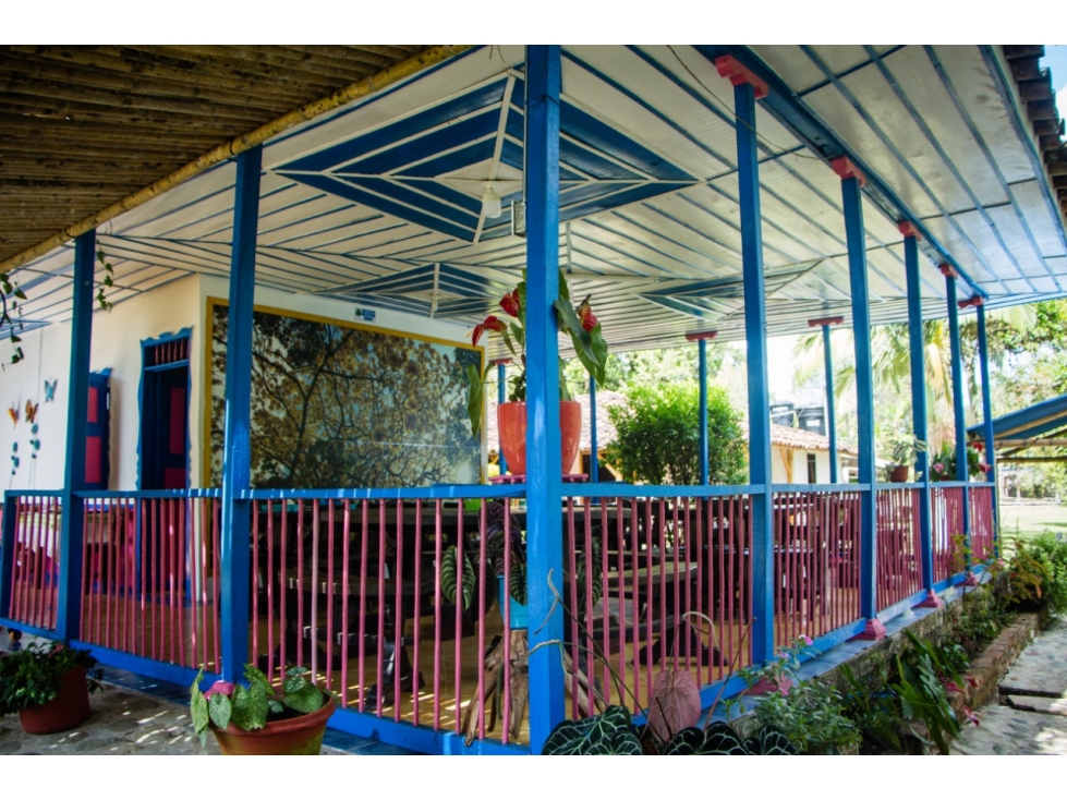 VENTA FINCA HOTEL SECTOR PARQUE DEL CAFE - 3.1 CUADRAS - 6