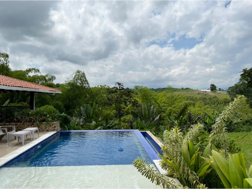 VENTA CASA AMOBLADA CONJUNTO CAMPESTRE - MONTENEGRO - 2