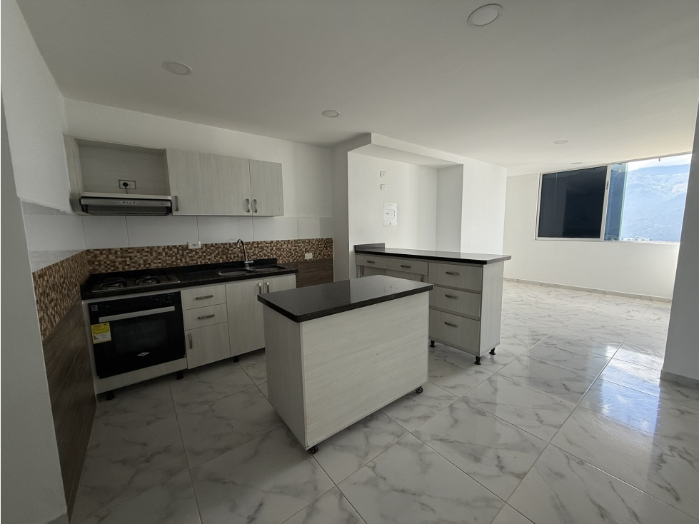 VENTA APARTAMENTO NORTE AVENIDA BOLIVAR SECTOR ANTONIO NARIÑO
