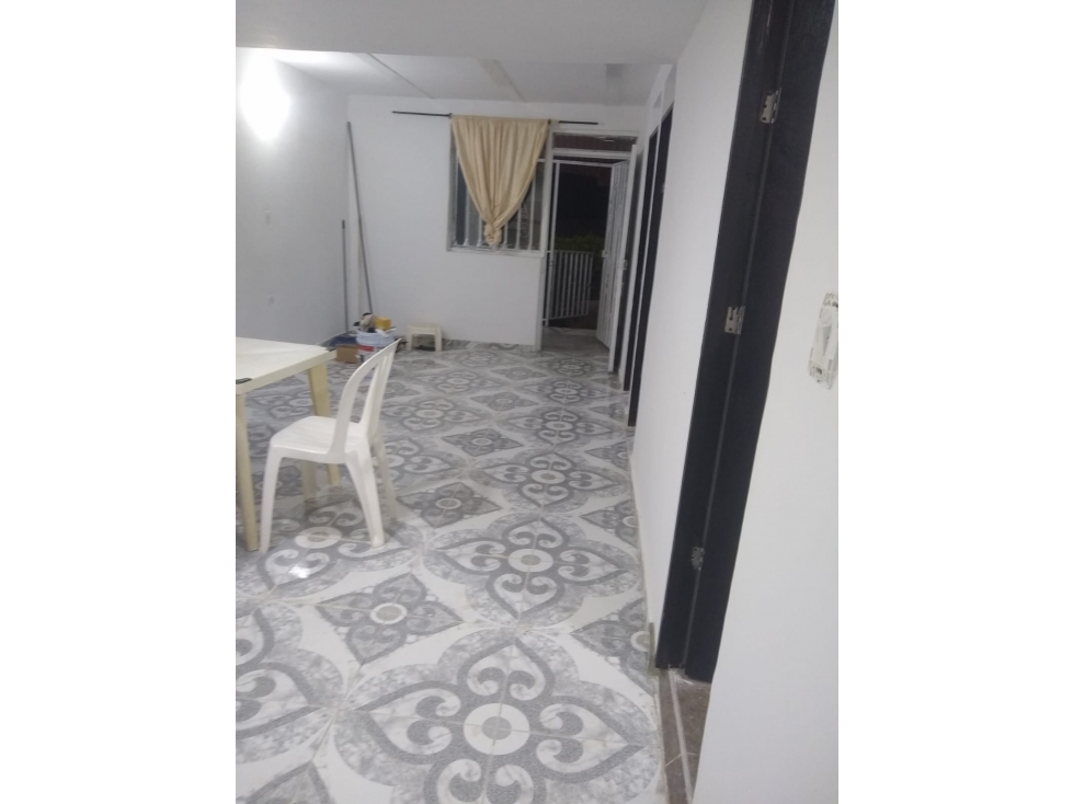 VENTA CASA BIFAMILIAR - SECTOR EL CONGAL - BARCELONA