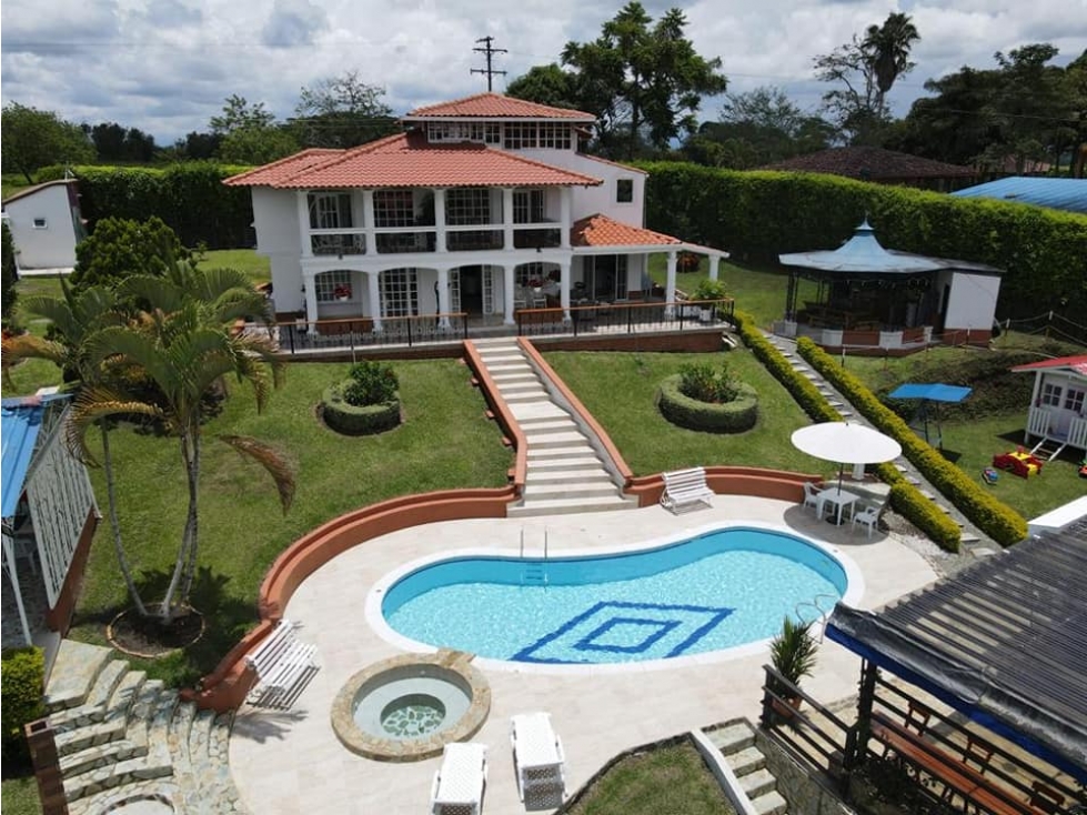 VENTA FINCA HOTEL LA TEBAIDA - VIA AL VALLE - 1