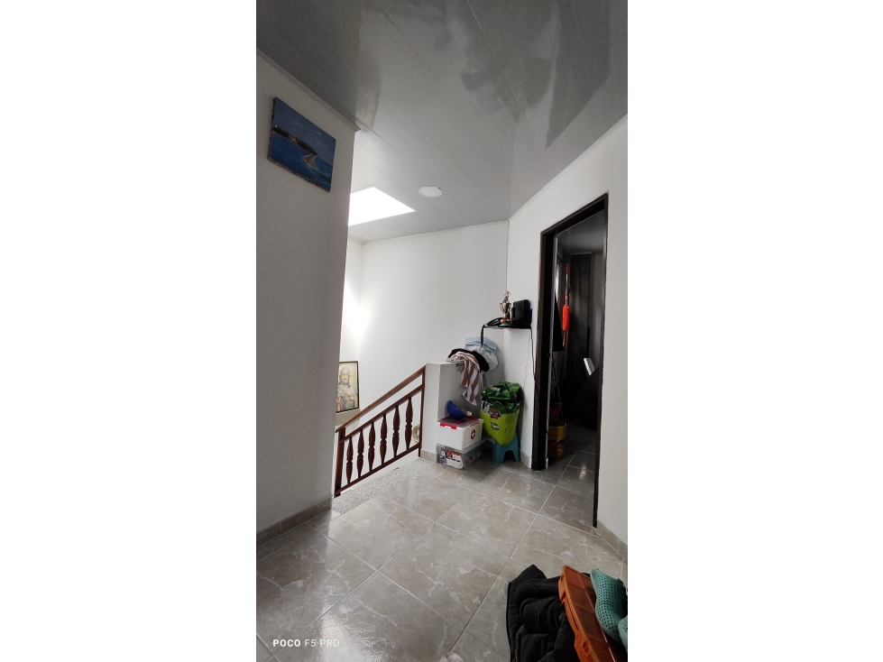 VENTA CASA SECTOR BARRIO LIMONAR — foto 4