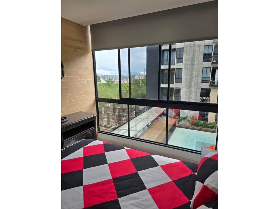 ALQUILER APARTAESTUDIO AMOBLADO AVENIDA CENTENARIO