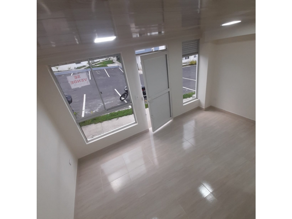 VENTA CASA CONJUNTO CERRADO - SECTOR BARRIO CALIMA — foto 2