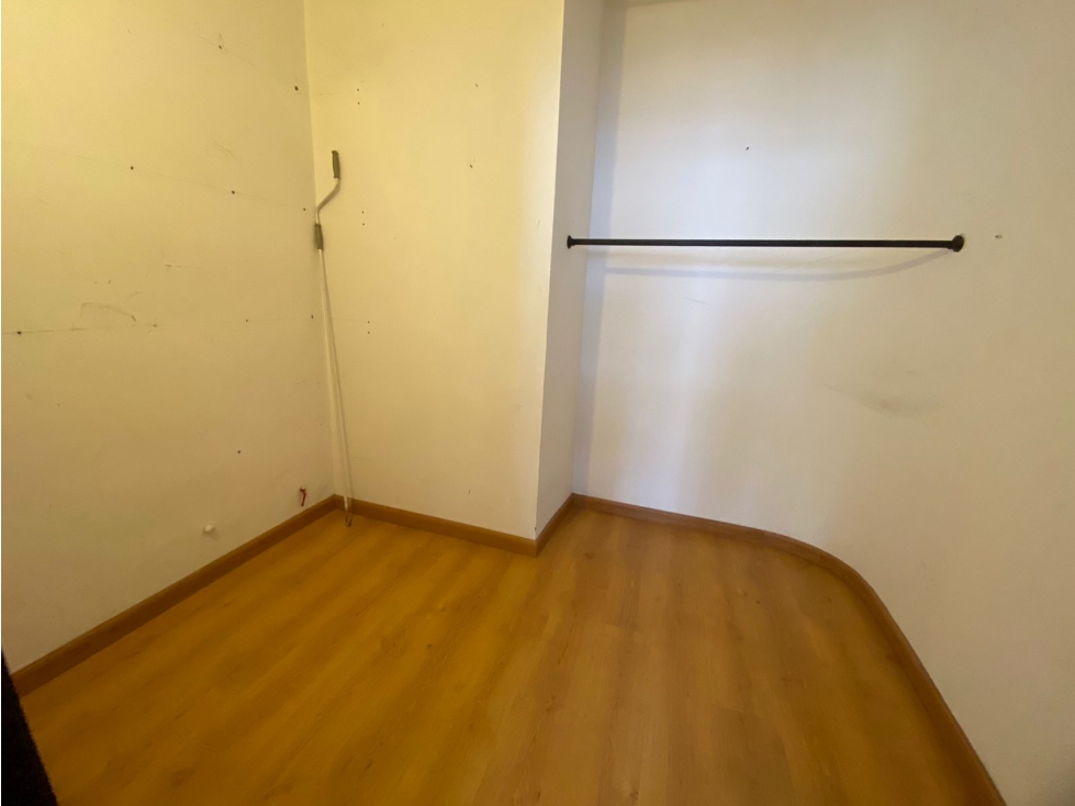 VENTA CASA COMERCIAL SECTOR LAURELES - 6