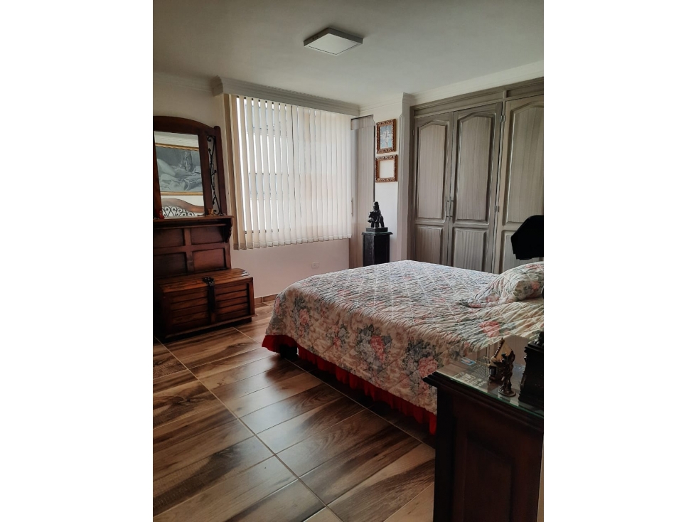 VENTA APRATAMENTO DUPLEX SECTOR CLINICAS - 6