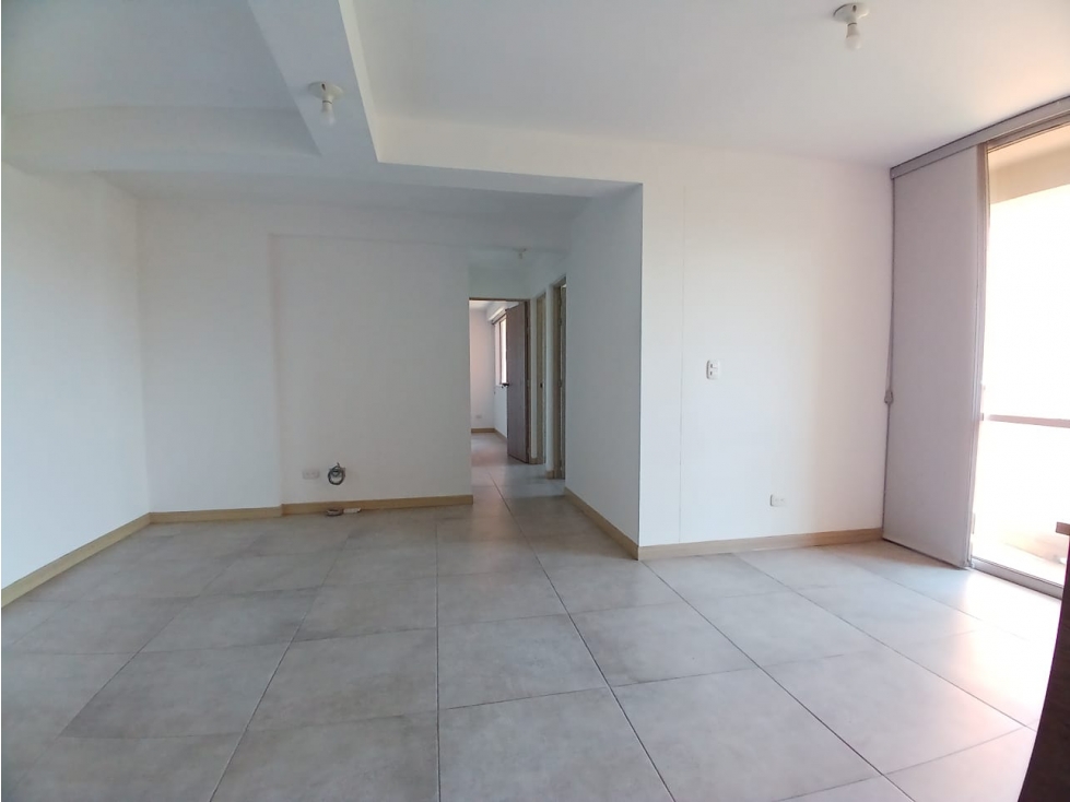 VENTA APARTAMENTO CERRITOS SECTOR MALL GALICIA — foto 2