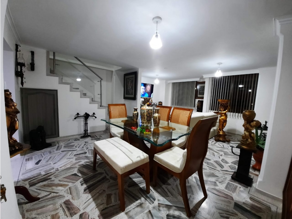 VENTA APRATAMENTO DUPLEX SECTOR CLINICAS - 2