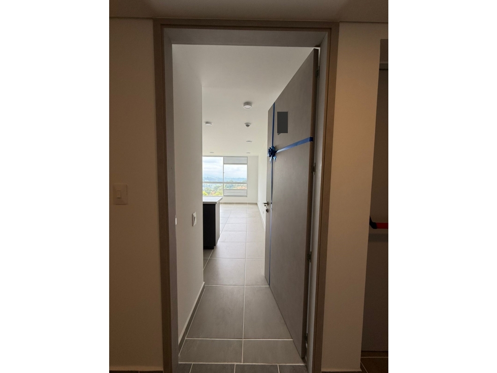 VENTA APARTAESTUDIO CONJUNTO CERRADO AVENIDA CENTENARIO