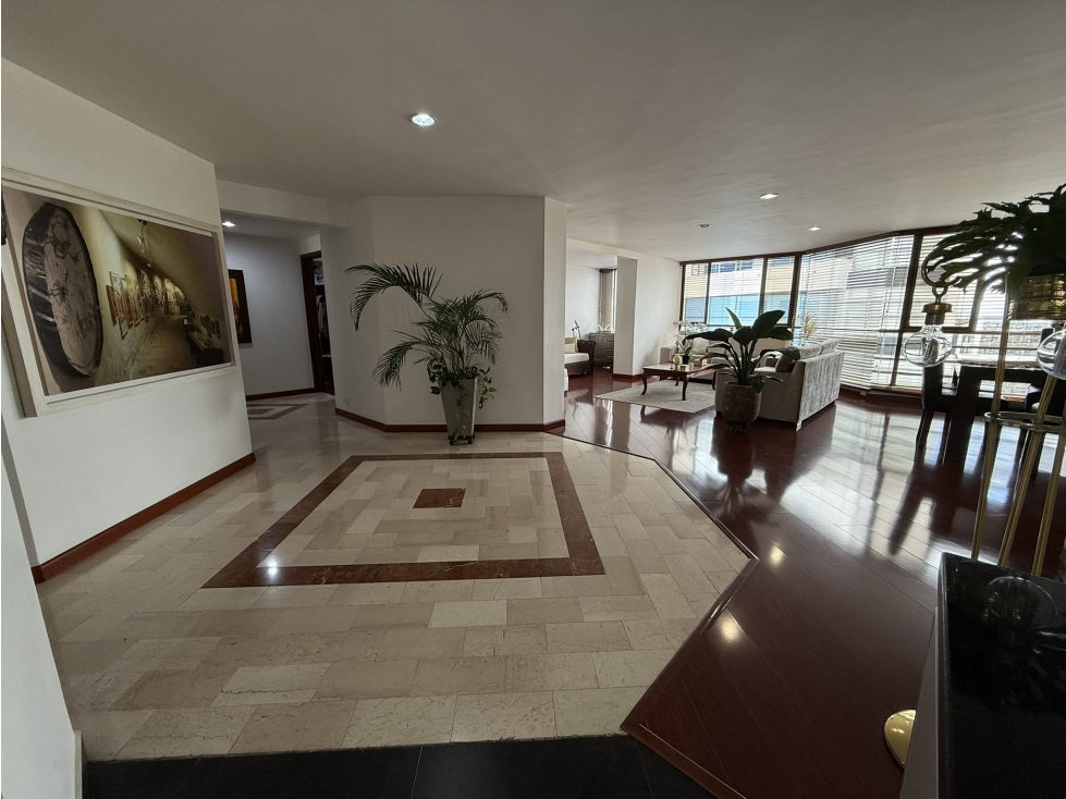 VENTA APARTAMENTO NORTE AVENIDA BOLIVAR BARRIO LA CASTELLANA