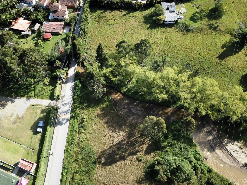 Lote de uso industrial en Guarne, sector Hipodromo — foto 3