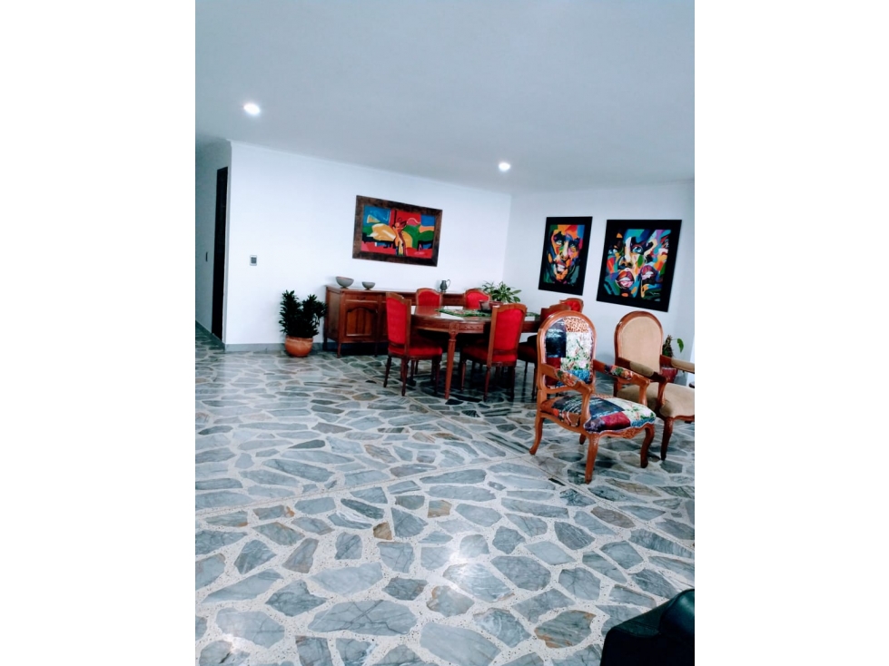 Apartamento en Venta en Medellín - Laureles — foto 2