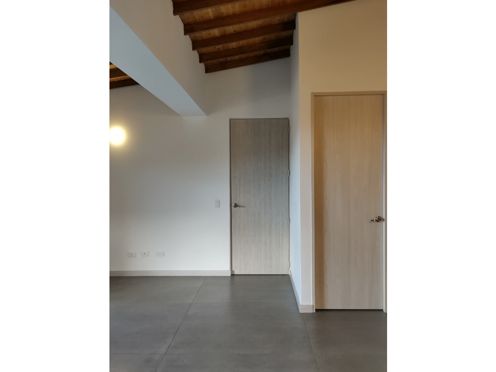 APARTAMENTO EN GUARNE, SECTOR ALCORES - 2