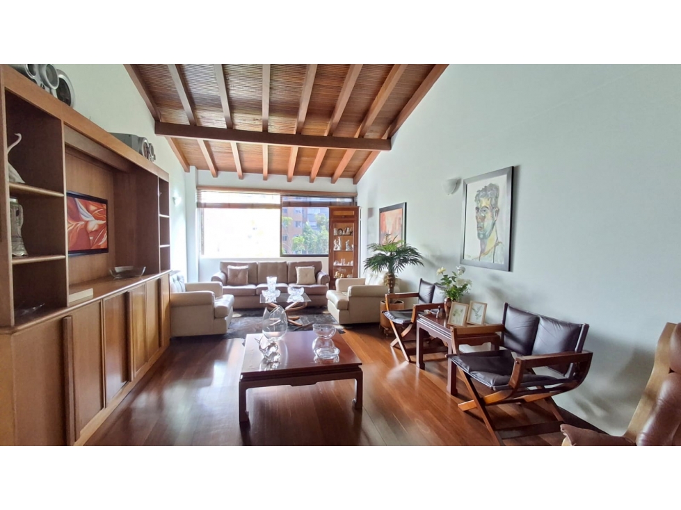 VENTA DE APARTAMENTO EN EL POBLADO, SANTA MARIA DE LOS ANGELES