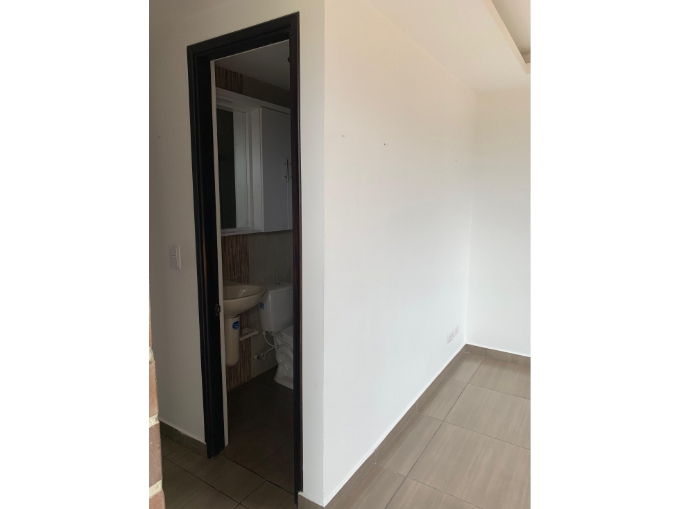 SE VENDE APTO EN RIONEGRO,