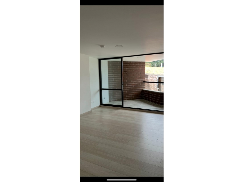 APARTAMENTO EN VENTA EN EL RETIRO, SECTOR LA CAMPILLA. — foto 3
