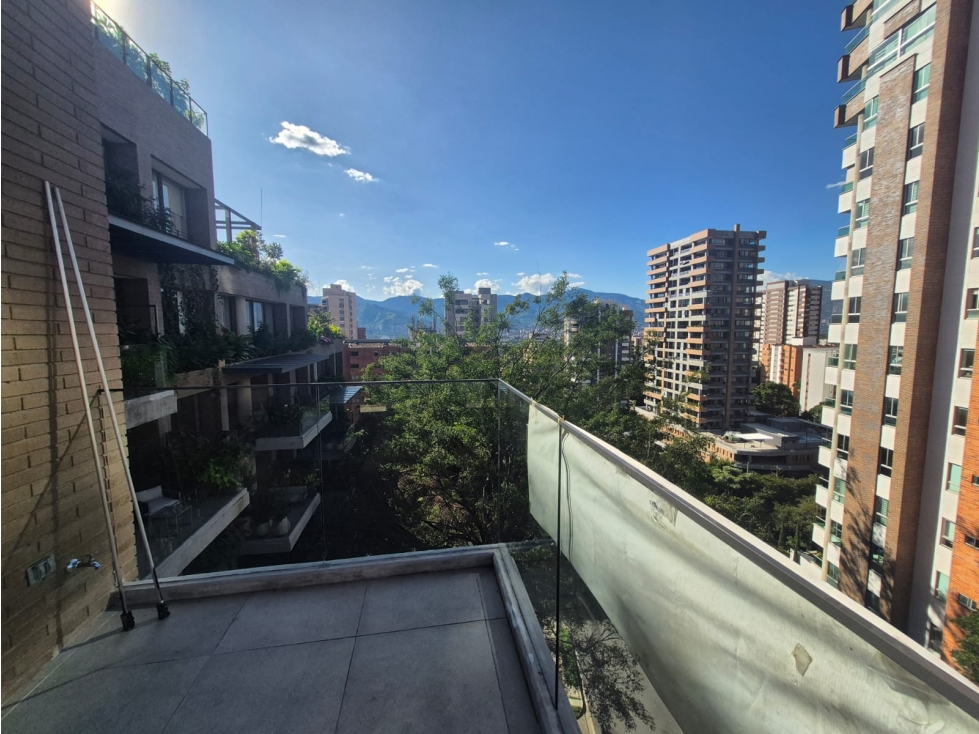 VENTA DE APARTAMENTO EN POBLADO CASTROPOL — foto 6