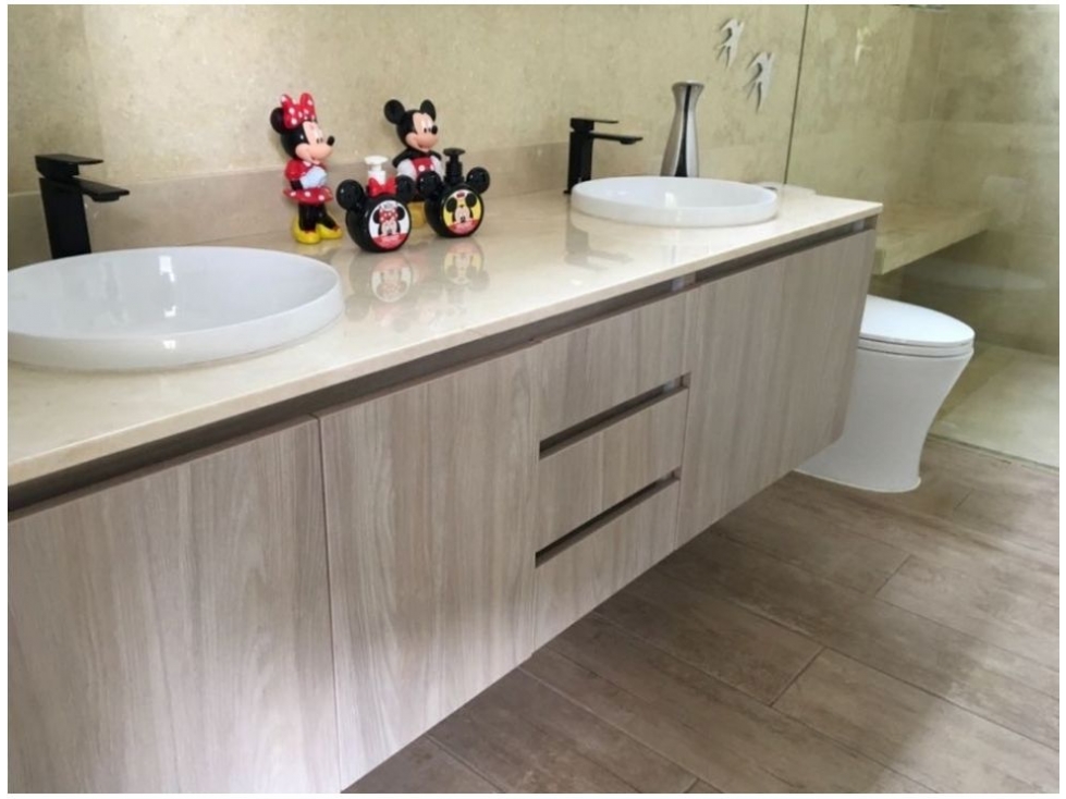 VENTA CASA EN ENVIGADO, LOMA DEL ESCOBERO — foto 3