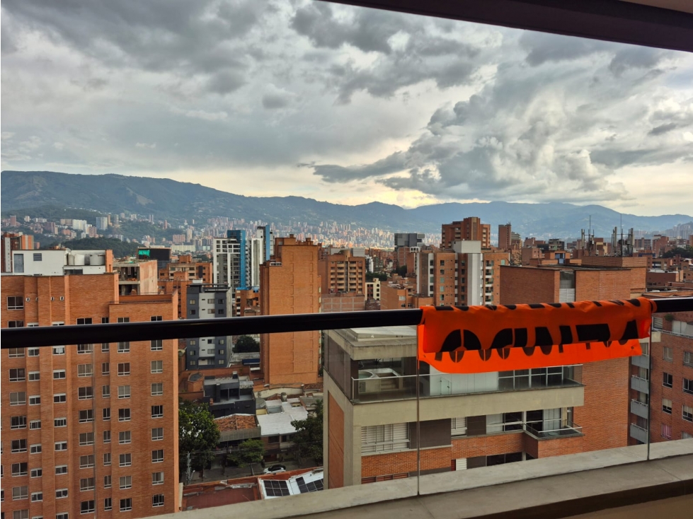 VENTA DE APARTAMENTO PARA ESTRENAR EN LAURELES - CESIÓN DE DERECHOS — foto 3
