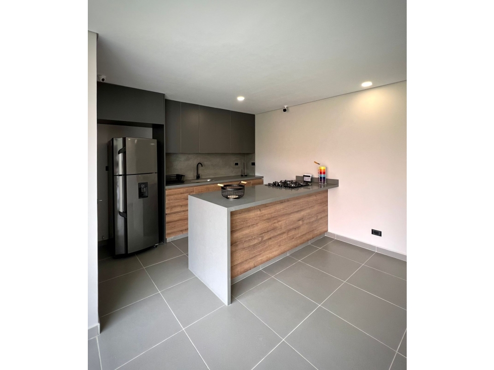 Venta de apartamento en laureles cerca a la estación de policía. — foto 3