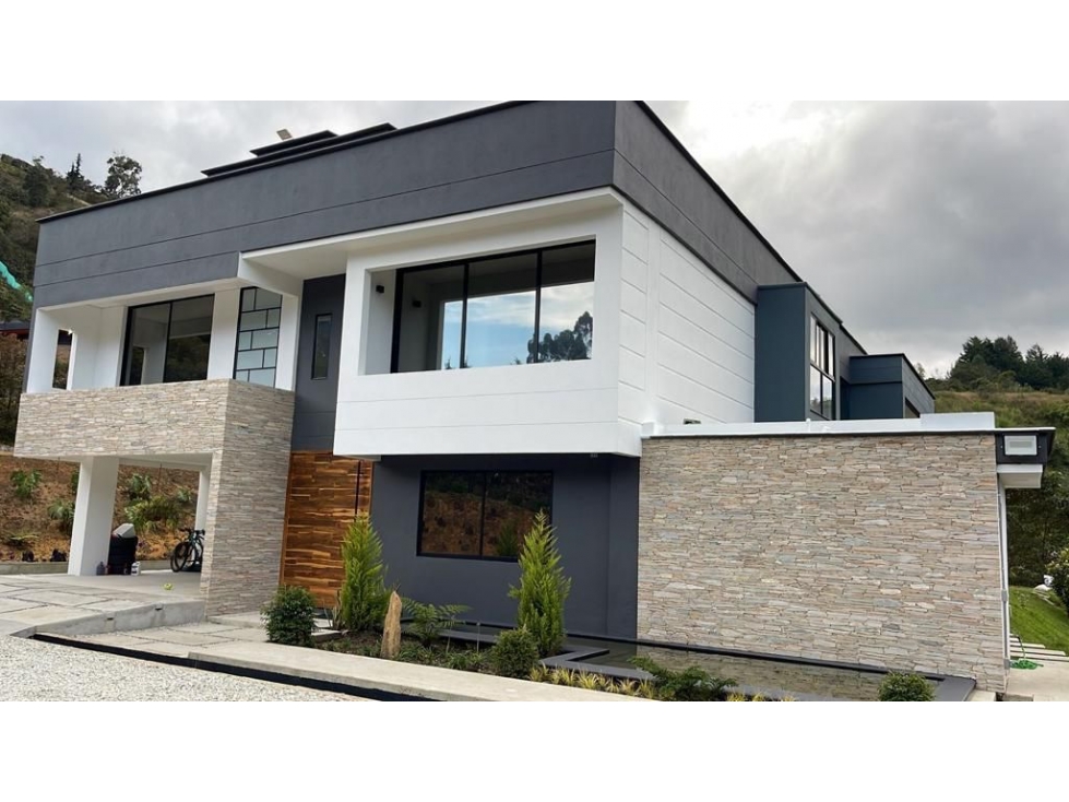 Venta de espectacular casa de dos niveles en el Retiro - Antioquia — foto 2