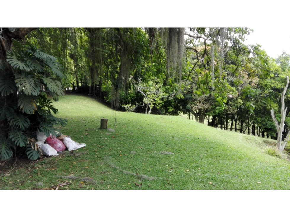 LOTE EN BARBOSA, EL HATILLO — foto 2