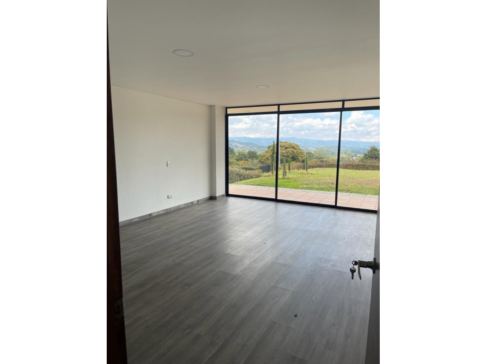 VENTA DE CASA EN EL CARMEN DE VIBORAL. — foto 3