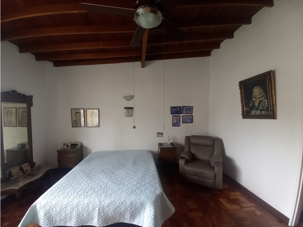 CASA INDEPENDIENTE BARRIO LOS COLORES — foto 3