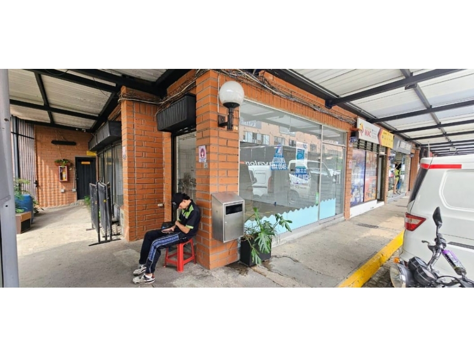 Venta Local Comercial Centro de la moda itagui — foto 3
