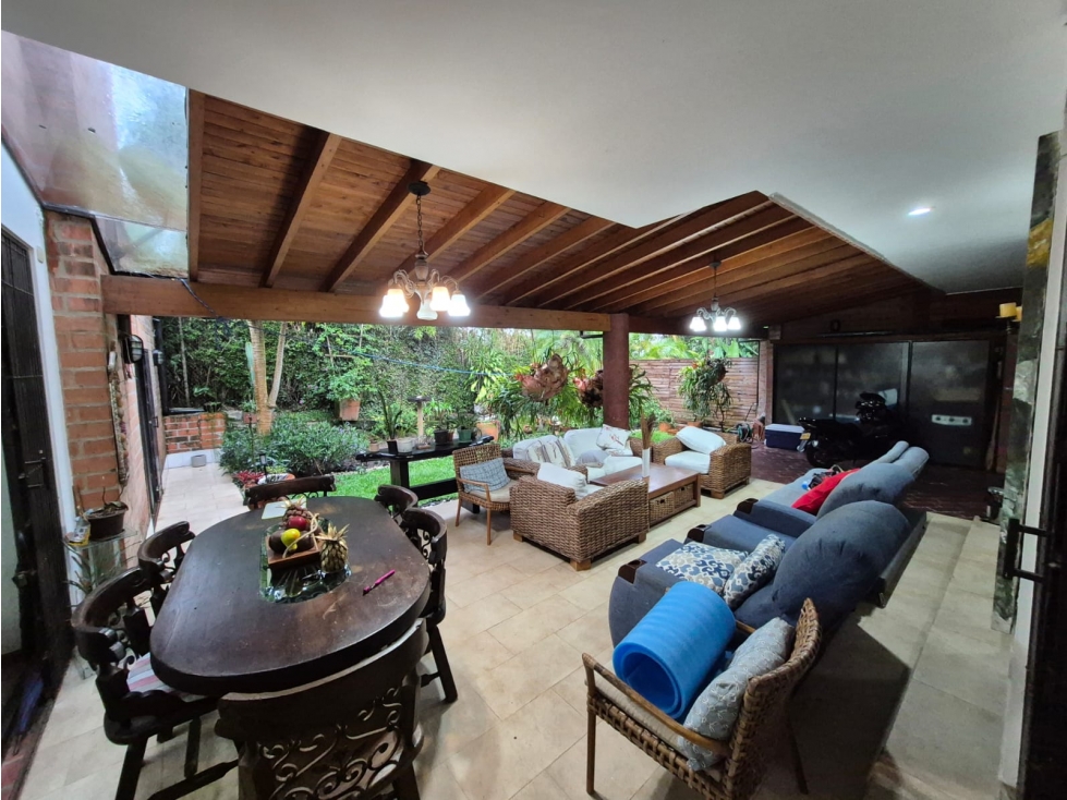 VENTA CASA EN SAN LUCAS- POBLADO