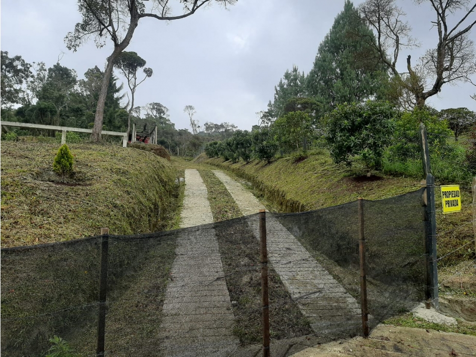 venta de Hermoso lote ubicado en envigado sector la miel — foto 6