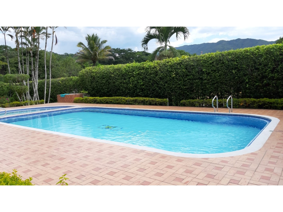 FINCA DE RECREO EN SAN JERÓNIMO — foto 2