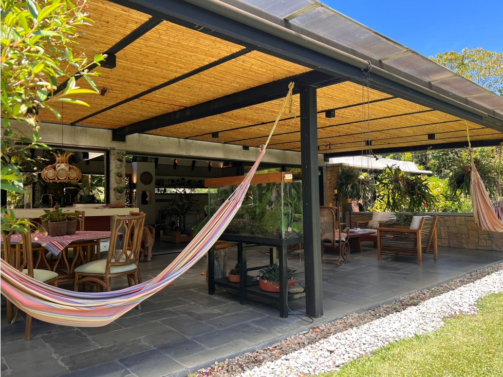 VENTA DE CASA CAMPESTRE EN EL CARMEN DE VIBORAL. — foto 4