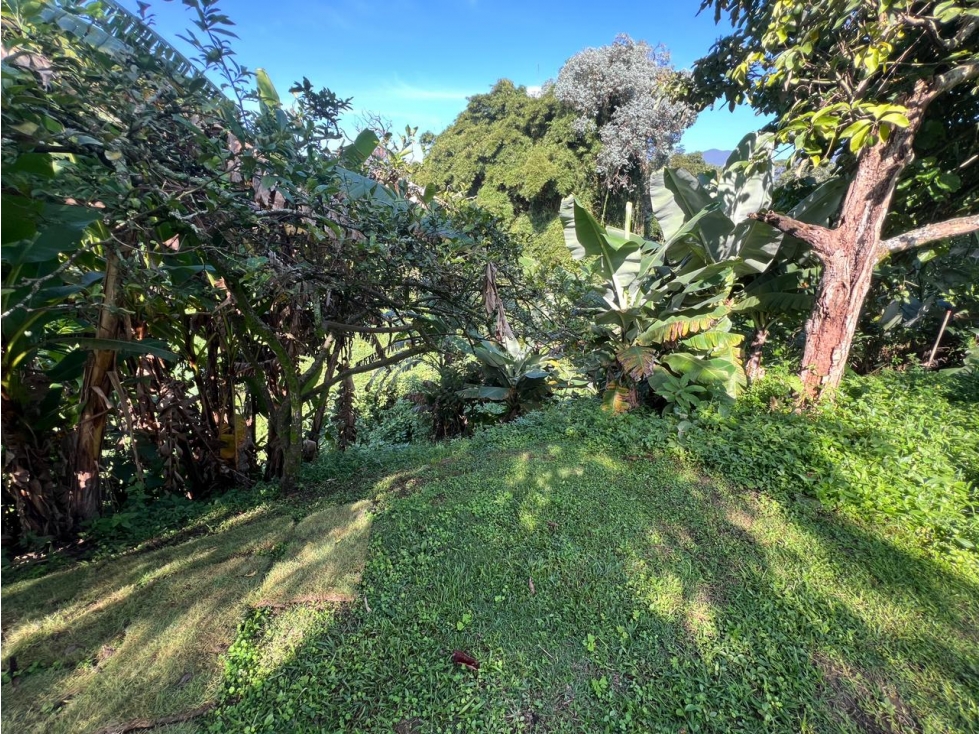 VENTA DE LOTE EN ITAGUI, SECTOR LA PALMA. - 4