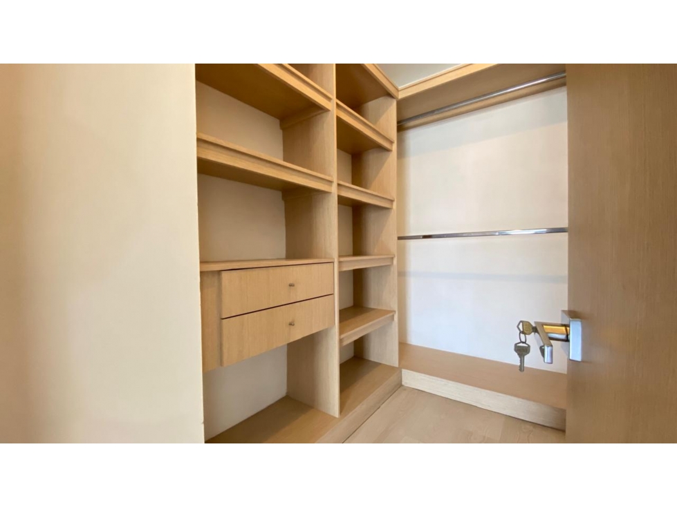APARTAMETO DE LUJO EN OTRA PARTE ENVIGADO — foto 4