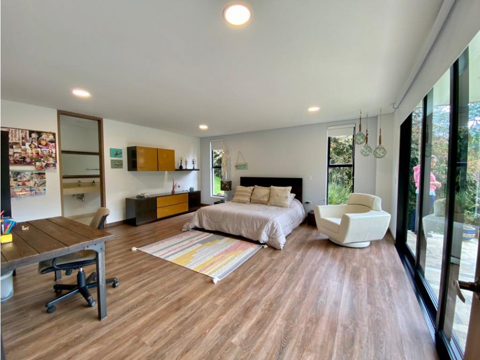 Hermosa casa de 490 m2 de dos niveles en el Alto de Las Palmas — foto 5