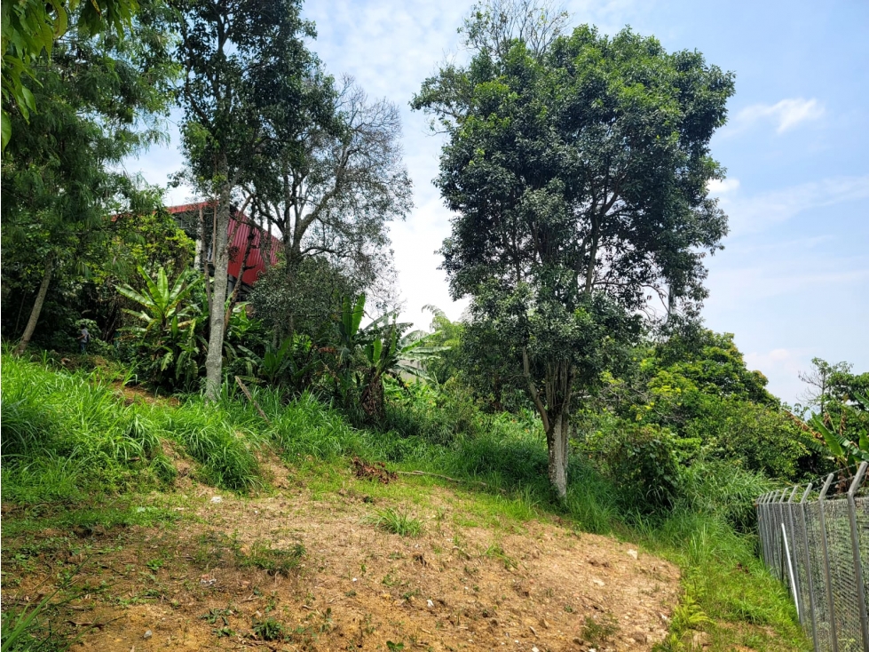 Venta de lote urbano en Envigado, El Salado.