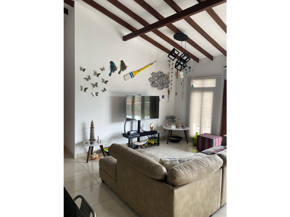 VENTA DE CASA EN EL PEÑOL. - 3