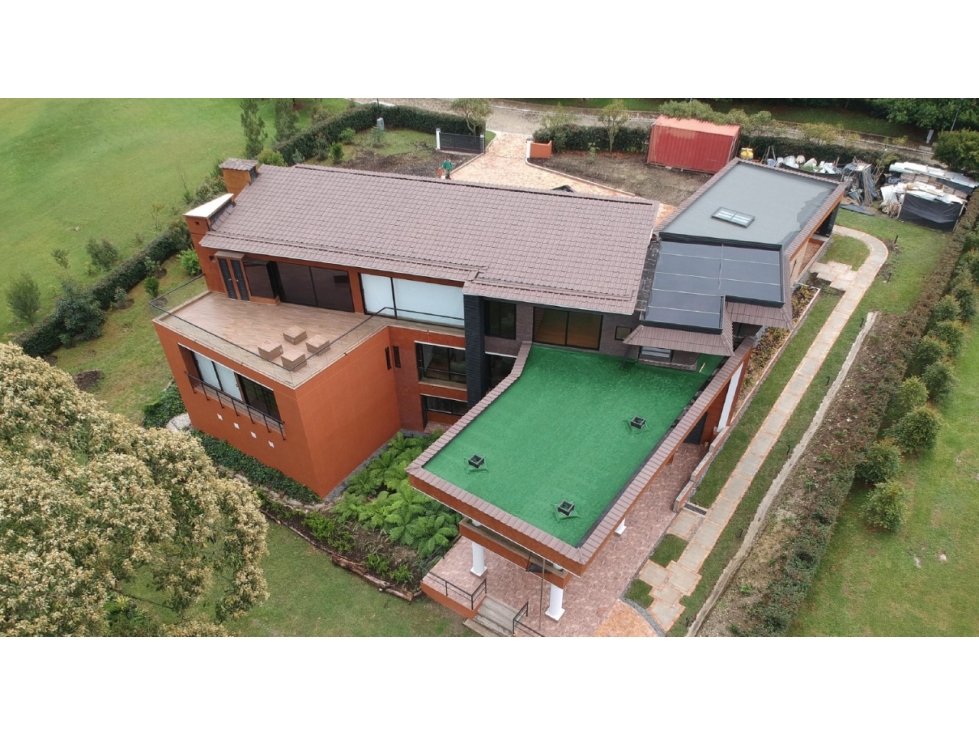 VENTA DE CASA EN LLANOGRANDE