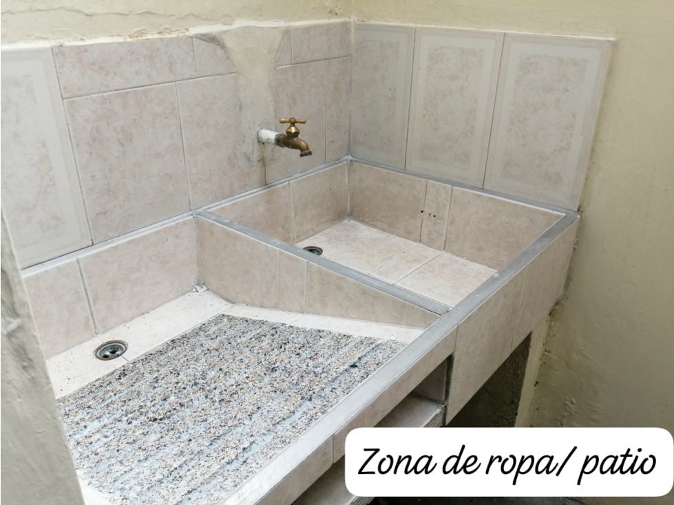 Venta de casa que se encuentra ubicada en el barrio las palmas — foto 5