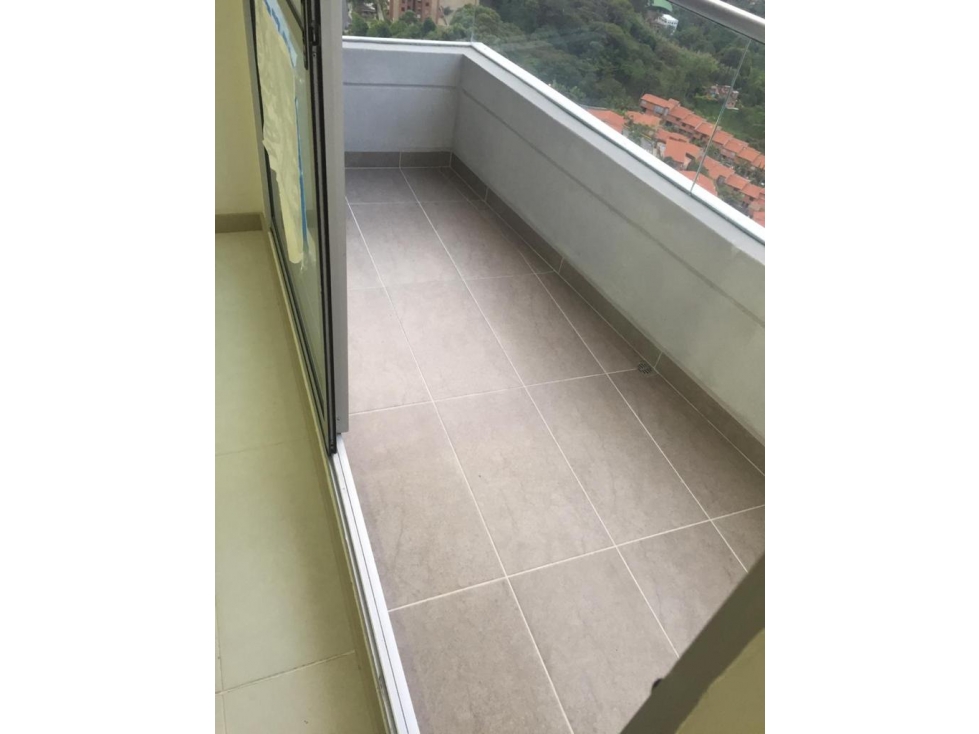 VENTA DE APARTAMENTO EN LAS ANTILLAS, ENVIGADO. — foto 4