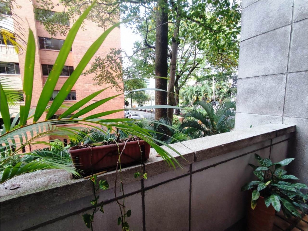 Oficina en edifcio de Milla de Oro - Poblado — foto 6