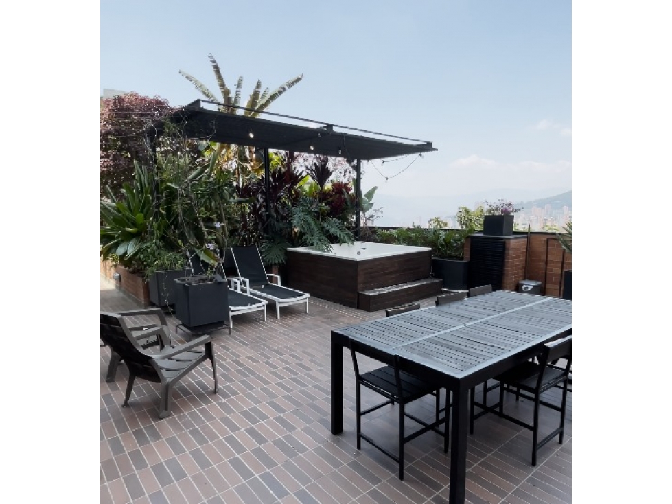 APARTAMENTO EN EL TESORO, EL POBLADO — foto 2