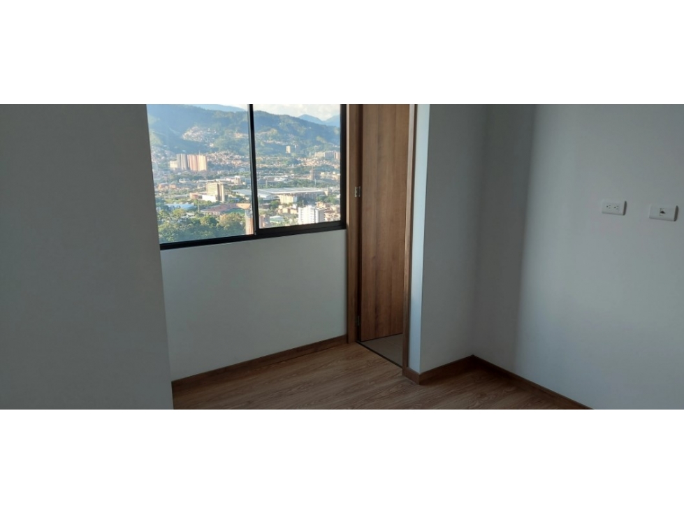 VENTA DE APARTAMENTO EN EL TRIANÓN, ENVIGADO — foto 4